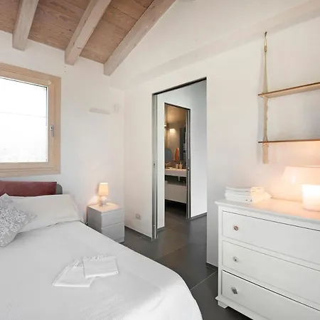 Villa Asia Luce