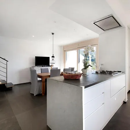 Asia Luce Villa